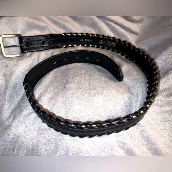 JUSTIN LEATHER BELT SIZE 34. Buckle can be exchanged for different one. Used - Picture 3 of 9